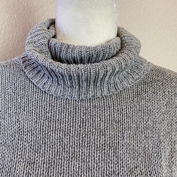 Theory Grey Silk/Linen Blend Turtleneck Sweater - Picture 2 of 11